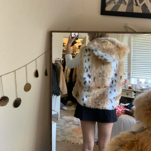 Fur jacket vest in animal print - Picture 6 of 6